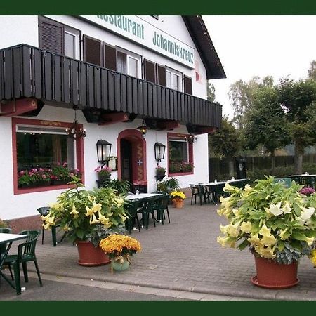 Hotel-Restaurant Johanniskreuz Trippstadt Bagian luar foto