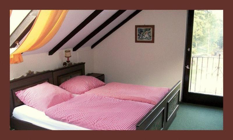 Hotel-Restaurant Johanniskreuz Trippstadt Bagian luar foto