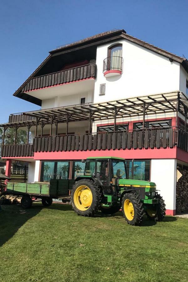 Hotel-Restaurant Johanniskreuz Trippstadt Bagian luar foto