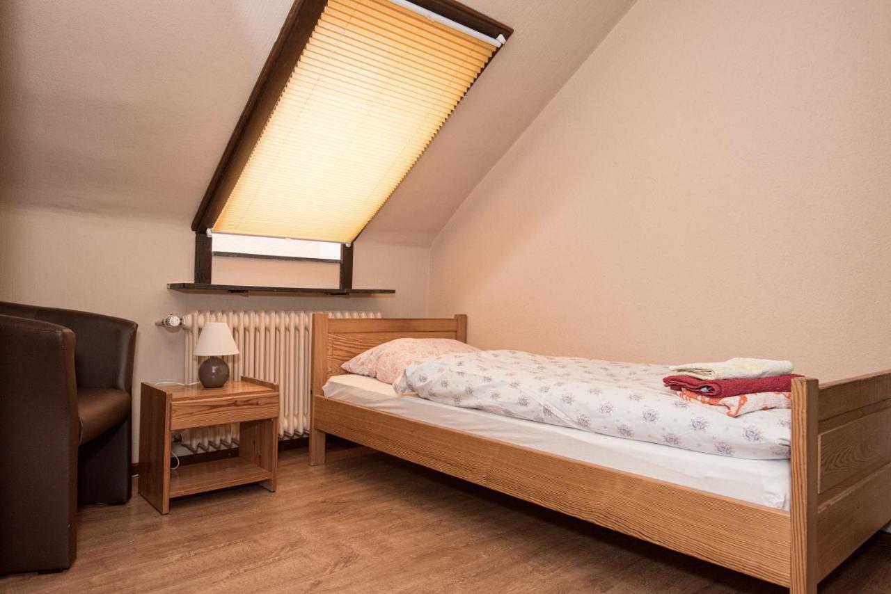 Hotel-Restaurant Johanniskreuz Trippstadt Bagian luar foto